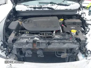 2017 Jeep Cherokee Limited with VIN 1C4PJMDS1HW505617, listed as a IAAI auction lot 41461389 with 97,978 mi miles. Bid and sale history available at carsss.com. Image 10.