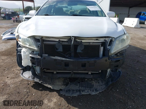 2009 Toyota Camry with VIN 4T1BE46K69U913065, listed as a IAAI auction lot 41906304 with 153,018 mi miles. Bid and sale history available at carsss.com. Image 6.