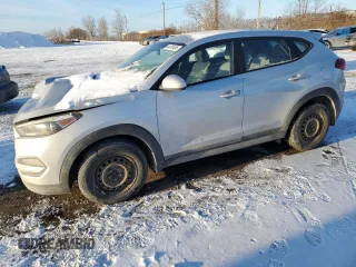 2017 Hyundai Tucson with VIN KM8J2CA44HU558094, listed as a Copart auction lot 44410455 with 122,120 mi miles and Salvage Title. Bid and sale history available at carsss.com. Image 1.
