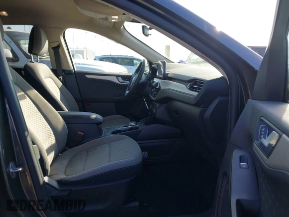 2020 Ford Escape SE Sport Hybrid with VIN 1FMCU9BZ9LUB83599, listed as a IAAI auction lot 41622900 with 62,676 mi miles and . Bid and sale history available at DreamBid. Image 5.
