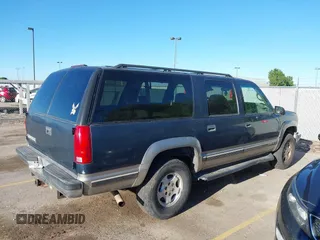 1999 Chevrolet Suburban с VIN 1GNFK16R0XJ319717, выставлен на аукционе IAAI как лот 42710366 с пробегом 275 908 миль миль и . История ставок и продаж доступна на DreamBid. Изображение 4.