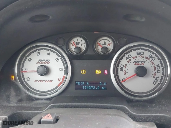 2009 Ford Focus SE with VIN 1FAHP35NX9W141890, listed as a IAAI auction lot 41709648 with 174,372 mi miles. Bid and sale history available at carsss.com. Image 7.