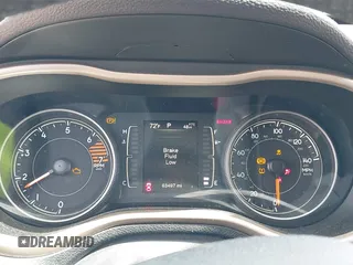 2017 Jeep Cherokee Latitude with VIN 1C4PJMCB0HW583128, listed as a IAAI auction lot 42069831 with 63,497 mi miles and . Bid and sale history available at DreamBid. Image 7.