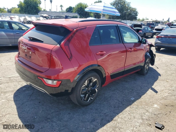 2023 Kia Niro EV Wind with VIN KNDCR3L15P5027720, listed as a Copart auction lot 70914984 with 35,116 mi miles and Clean Title. Bid and sale history available at carsss.com. Image 3.