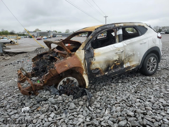 2018 Hyundai Tucson SEL with VIN KM8J3CA42JU737690, listed as a Copart auction lot 52024485 with 0 mi miles and Non Repairable. Bid and sale history available at carsss.com. Image 1.