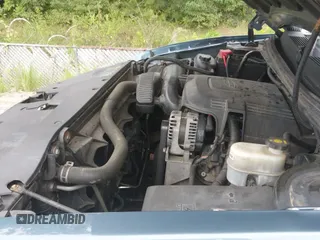 2013 Chevrolet Silverado 1500 LT z VIN 1GCRKSE78DZ324253, wystawiony jako IAAI lot #42962249 z przebiegiem 208 385 mil mil oraz . Historia ofert i sprzedaży dostępna na DreamBid. Obrazek 19.