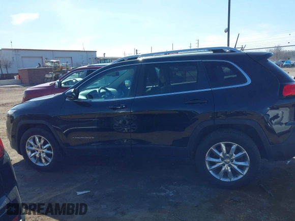 2016 Jeep Cherokee Limited z VIN 1C4PJMDS0GW268519, wystawiony jako IAAI lot #41850067 z przebiegiem 106 117 mil mil oraz . Historia ofert i sprzedaży dostępna na DreamBid. Obrazek 14.