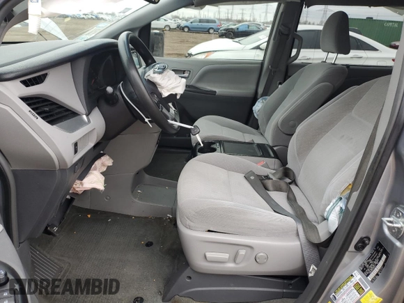 2015 Toyota Sienna LE AAS with VIN 5TDKK3DC3FS594310, listed as a Copart auction lot 51173375 with 152,097 mi miles and Salvage title. Bid and sale history available at DreamBid. Image 7.