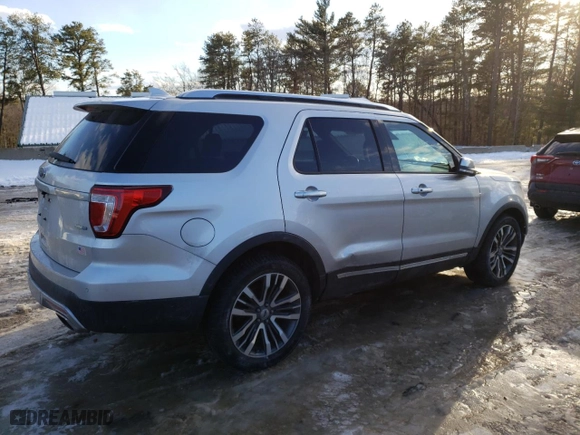2017 Ford Explorer Platinum with VIN 1FM5K8HT9HGE17225, listed as a Copart auction lot 44321205 with 95,014 mi miles and Salvage Title. Bid and sale history available at carsss.com. Image 3.