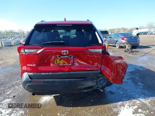2019 Toyota RAV4 LE with VIN 2T3G1RFVXKC011400, listed as a IAAI auction lot 41957289 with 58,935 mi miles. Bid and sale history available at carsss.com. Image 16.