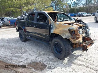2022 Chevrolet Colorado 4WD Z71 z VIN 1GCGTDENXN1165279, wystawiony jako IAAI lot #39042352 z przebiegiem Nie podano mil oraz . Historia ofert i sprzedaży dostępna na DreamBid. Obrazek 1.
