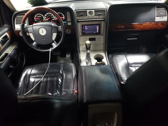 2003 Lincoln Navigator Luxury with VIN 5LMFU28R93LJ21683, listed as a Copart auction lot 80152034 with 139,811 mi miles and Salvage Title. Bid and sale history available at carsss.com. Image 8.