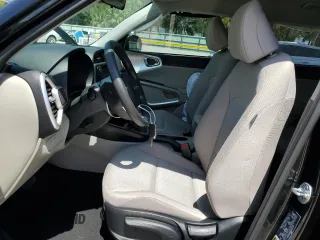 2024 Kia Soul LX with VIN KNDJ23AU0R7911774, listed as a Copart auction lot 52014835 with 28,246 mi miles and Salvage Title. Bid and sale history available at carsss.com. Image 7.