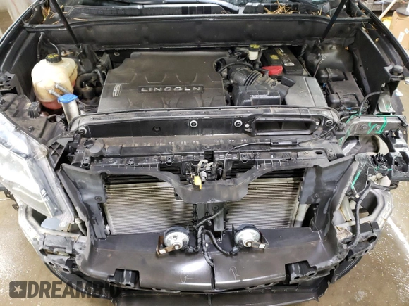 2016 Lincoln MKX Select with VIN 2LMTJ8KR2GBL50582, listed as a Copart auction lot 78068484 with 151,635 mi miles and Salvage Title. Bid and sale history available at DreamBid. Image 11.