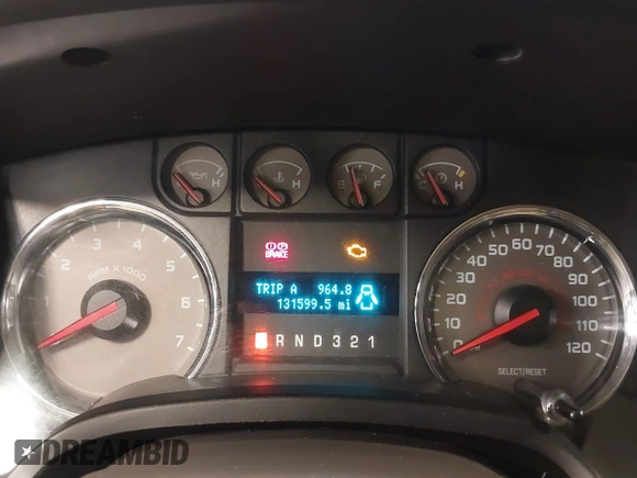 2010 Ford F-150 XL с VIN 1FTEW1E89AFD70127, выставлен на аукционе IAAI как лот 41782978 с пробегом 131 599 миль миль и . История ставок и продаж доступна на DreamBid. Изображение 7.