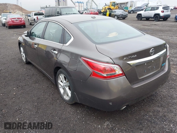 2013 Nissan Altima SV with VIN 1N4AL3APXDC155884, listed as a IAAI auction lot 42181452 with 106,846 mi miles and . Bid and sale history available at carsss.com. Image 3.