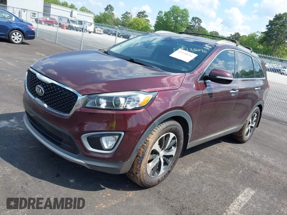 2017 Kia Sorento EX with VIN 5XYPH4A53HG287333, listed as a IAAI auction lot 42230196 with 253,625 mi miles and . Bid and sale history available at carsss.com. Image 20.