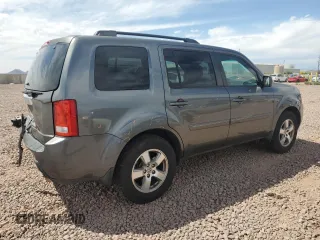 2011 Honda Pilot EX with VIN 5FNYF3H42BB044645, listed as a Copart auction lot 53085705 with 208,345 mi miles and Salvage Title. Bid and sale history available at carsss.com. Image 3.