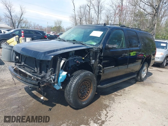 2013 Chevrolet Suburban LT с VIN 1GNSKJE72DR356781, выставлен на аукционе IAAI как лот 41908071 с пробегом 258 688 миль миль и . История ставок и продаж доступна на DreamBid. Изображение 17.