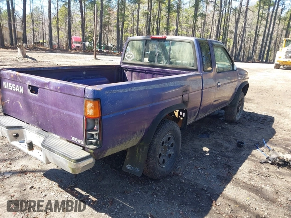 1995 Nissan Frontier SE z VIN 1N6HD16Y5SC305518, wystawiony jako IAAI lot #41836437 z przebiegiem 216 556 mil mil oraz . Historia ofert i sprzedaży dostępna na DreamBid. Obrazek 4.