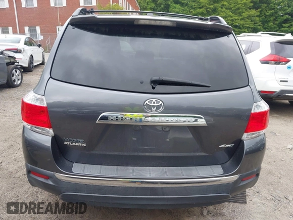 2013 Toyota Highlander Limited z VIN 5TDDK3EH0DS201184, wystawiony jako IAAI lot #42428945 z przebiegiem 179 518 mil mil oraz . Historia ofert i sprzedaży dostępna na DreamBid. Obrazek 16.