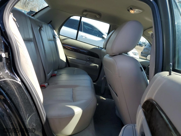 2011 Mercury Grand Marquis LS with VIN 2MEBM7FV1BX607164, listed as a Copart auction lot 50071565 with 93,054 mi miles and Clean Title. Bid and sale history available at carsss.com. Image 10.