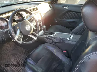 2010 Ford Mustang GT с VIN 1ZVBP8CH9A5154485, выставлен на аукционе Copart как лот 49710385 с пробегом 100 828 миль миль и Чистый • Clean title. История ставок и продаж доступна на DreamBid. Изображение 8.