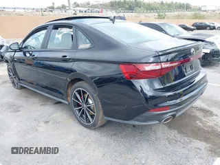 2025 Volkswagen Jetta GLI Autobahn z VIN 3VW2T7BU9SM003551, wystawiony jako IAAI lot #41808269 z przebiegiem 4 038 mil mil oraz . Historia ofert i sprzedaży dostępna na DreamBid. Obrazek 3.