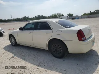 2007 Chrysler 300 with VIN 2C3KA43R97H800099, listed as a Copart auction lot 53232215 with 177,794 mi miles and Salvage Title. Bid and sale history available at DreamBid. Image 2.