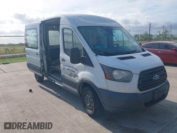 2018 Ford Transit z VIN 1FTYR2CM3JKA19554, wystawiony jako IAAI lot #42058523 z przebiegiem 372 734 mil mil oraz . Historia ofert i sprzedaży dostępna na DreamBid. Obrazek 1.