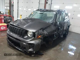 2020 Jeep Renegade Latitude with VIN ZACNJABB1LPL32998, listed as a IAAI auction lot 41277587 with 223,272 mi miles. Bid and sale history available at carsss.com. Image 2.
