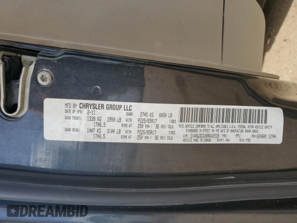 2011 Volkswagen Routan SE with VIN 2V4RW3DGXBR642528, listed as a Copart auction lot 45082055 with 167,067 mi miles and Salvage title. Bid and sale history available at DreamBid. Image 15.