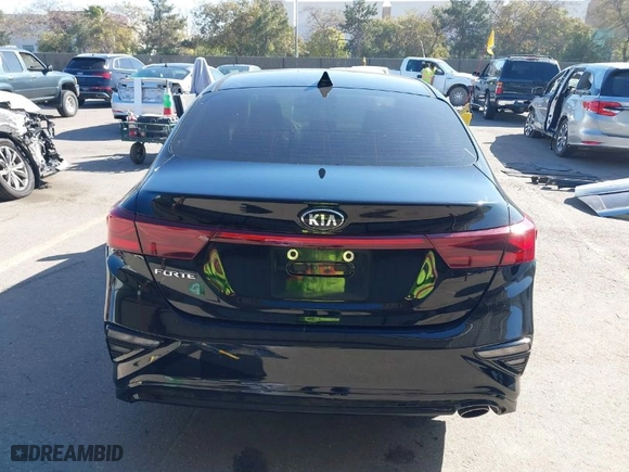 2020 Kia Forte LXS with VIN 3KPF24AD7LE228683, listed as a IAAI auction lot 41620117 with NaN miles. Bid and sale history available at carsss.com. Image 16.