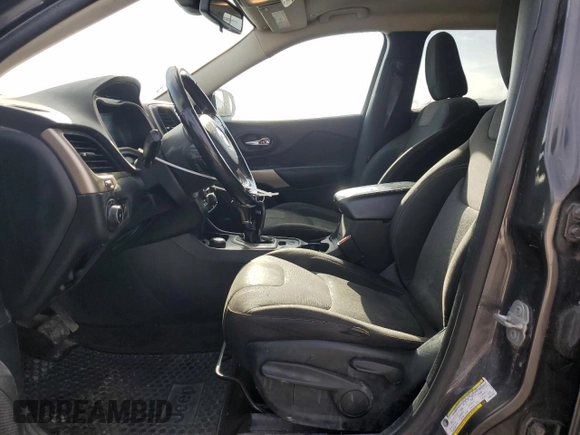 2018 Jeep Cherokee Latitude Tech Connect with VIN 1C4PJMCB0JD527532, listed as a Copart auction lot 53877745 with 246,032 mi miles and Clean Title. Bid and sale history available at carsss.com. Image 7.