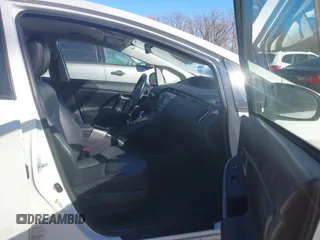 2013 Toyota Prius One with VIN JTDKN3DU9D5596078, listed as a IAAI auction lot 41605101 with 183,041 mi miles. Bid and sale history available at carsss.com. Image 5.