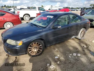 2007 Volvo S60 2.5L Turbo with VIN YV1RH592X72645362, listed as a Copart auction lot 73627514 with 80,947 mi miles and Salvage Title. Bid and sale history available at carsss.com. Image 1.