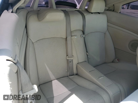 2010 Lexus IS 250 C z VIN JTHFF2C26A2514117, wystawiony jako Copart lot #61644135 z przebiegiem 125 940 mil mil oraz Szkoda całkowita • Salvage title. Historia ofert i sprzedaży dostępna na DreamBid. Obrazek 10.