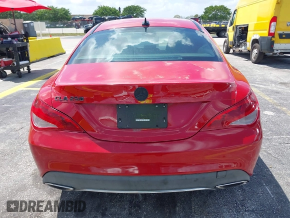 2017 Mercedes-Benz CLA 250 z VIN WDDSJ4EB7HN414193, wystawiony jako IAAI lot #41948084 z przebiegiem 130 298 mil mil oraz . Historia ofert i sprzedaży dostępna na DreamBid. Obrazek 16.