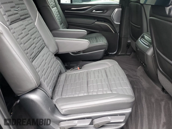 2023 Cadillac Escalade ESV AWD V-Series z VIN 1GYS4SK93PR229583, wystawiony jako Copart lot #57963475 z przebiegiem 19 649 mil mil oraz Szkody całkowita. Historia ofert i sprzedaży dostępna na DreamBid. Obrazek 11.