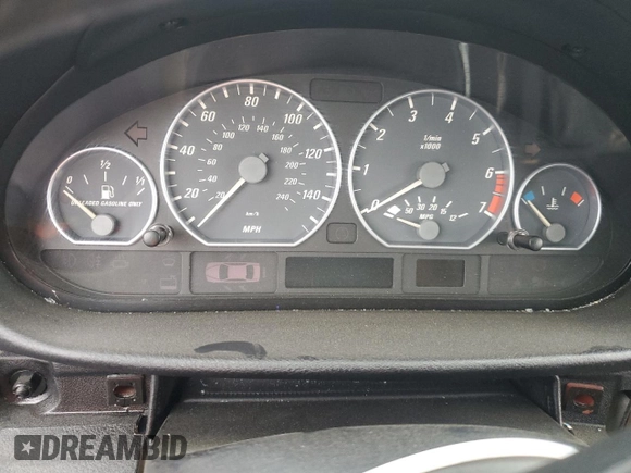 2002 BMW 3 Series 330Ci with VIN WBABN534X2PH01001, listed as a Copart auction lot 75676414 with Not Provided miles and Salvage Title. Bid and sale history available at DreamBid. Image 9.