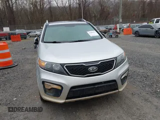 2013 Kia Sorento SX with VIN 5XYKWDA29DG342965, listed as a IAAI auction lot 41001039 with 163,760 mi miles. Bid and sale history available at carsss.com. Image 12.