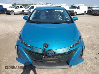 2020 Toyota Prius LE with VIN JTDKARFPXL3123838, listed as a Copart auction lot 50323415 with 75,330 mi miles and Clean Title. Bid and sale history available at DreamBid. Image 5.