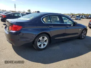 2012 BMW 5 Series 528i xDrive with VIN WBAXH5C58CDW08550, listed as a Copart auction lot 49381635 with 93,606 mi miles and Salvage Title. Bid and sale history available at carsss.com. Image 3.