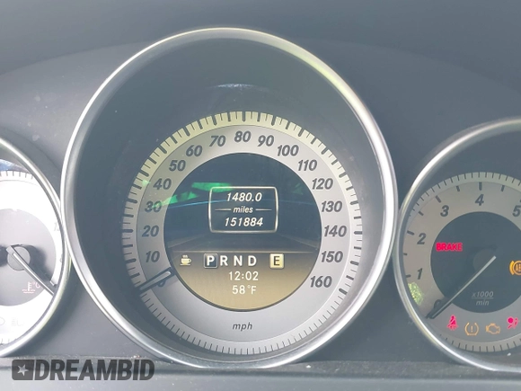 2012 Mercedes-Benz C 250 Sport with VIN WDDGF4HB4CR208768, listed as a IAAI auction lot 42233333 with 151,884 mi miles and . Bid and sale history available at DreamBid. Image 7.