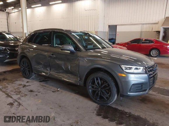 2020 Audi Q5 Premium Plus with VIN WA1BNAFY7L2023291, listed as a IAAI auction lot 41514012 with 61,601 mi miles. Bid and sale history available at carsss.com. Image 1.
