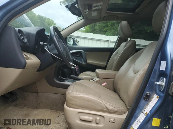 2011 Toyota RAV4 Limited z VIN JTMDK4DV0B5103787, wystawiony jako Copart lot #60500735 z przebiegiem 176 377 mil mil oraz Czysty tytuł • Clean title. Historia ofert i sprzedaży dostępna na DreamBid. Obrazek 7.