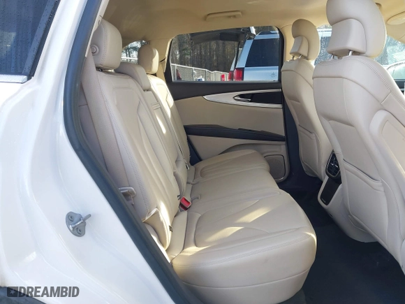 2019 Lincoln Nautilus Standard with VIN 2LMPJ8J93KBL19868, listed as a IAAI auction lot 41176714 with 87,324 mi miles. Bid and sale history available at carsss.com. Image 8.