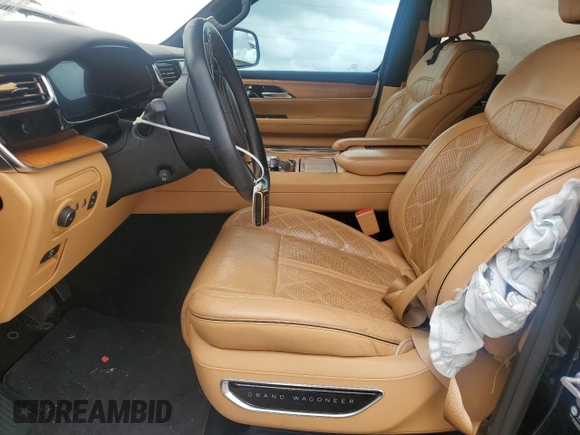 2022 Jeep Grand Wagoneer Series III with VIN 1C4SJVGJ3NS136104, listed as a Copart auction lot 54686725 with 58,677 mi miles and Salvage title. Bid and sale history available at DreamBid. Image 7.