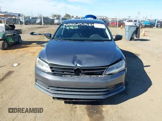 2015 Volkswagen Jetta Sedan 2.0L TDI SEL with VIN 3VWLA7AJ4FM233246, listed as a IAAI auction lot 41692861 with 181,623 mi miles. Bid and sale history available at carsss.com. Image 6.