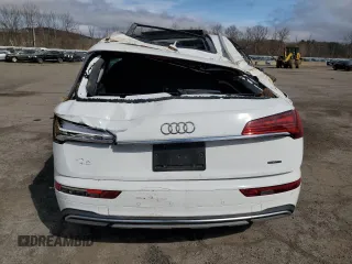 2021 Audi Q5 Premium with VIN WA1AAAFY4M2001967, listed as a Copart auction lot 49786025 with Not Provided miles and Salvage Title. Bid and sale history available at carsss.com. Image 6.